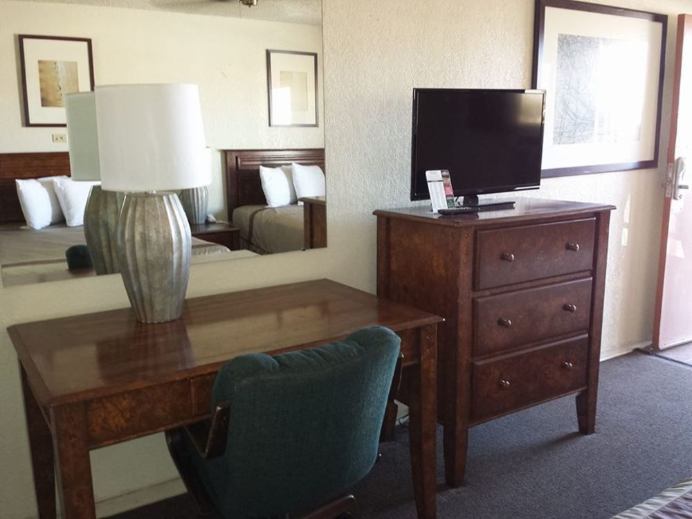 Brunner'S Inn And Suites El Centro Extérieur photo
